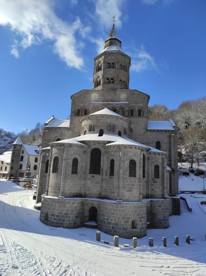 Tulipe, Appartement 5 Personnes, Entre Sancy Et Volcans D'Auvergne Orcival Εξωτερικό φωτογραφία